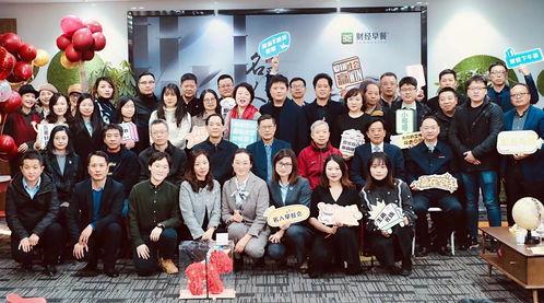 武汉财头条芮丽华,芮丽华深度解析财经动态与市场趋势