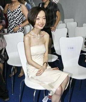 暴瘦女明星,揭秘暴瘦女明星的蜕变之路